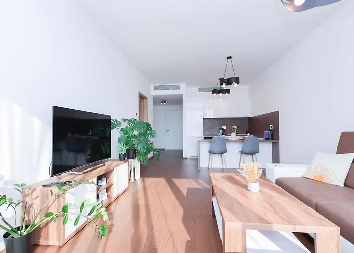 Skypark Tower 3- Free Parking And Views * براتسيلافا